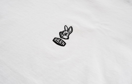 Rabbit embroidered tee